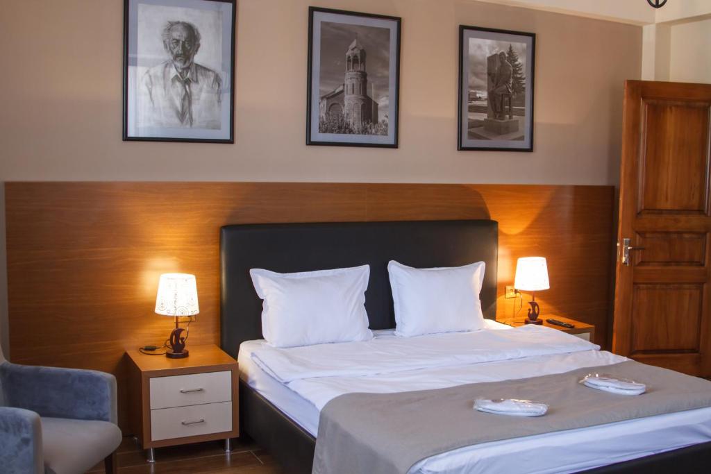 Viktoria Hotel Plaza