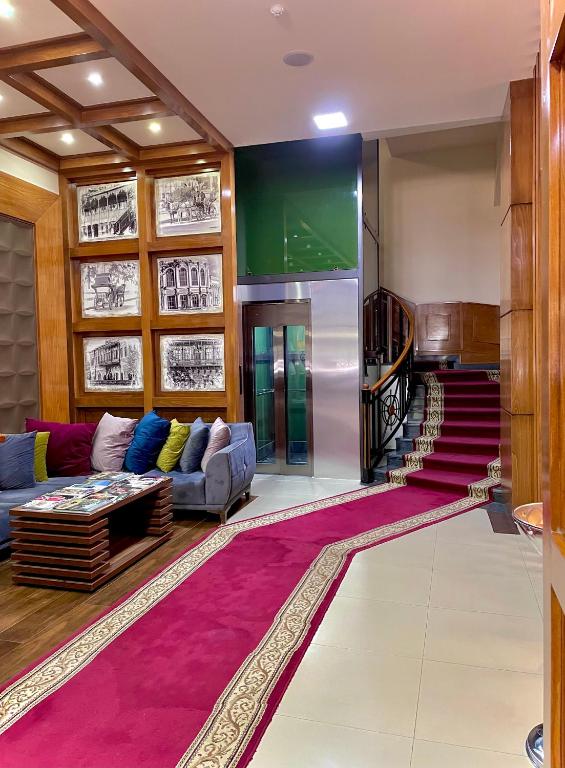 Viktoria Hotel Plaza