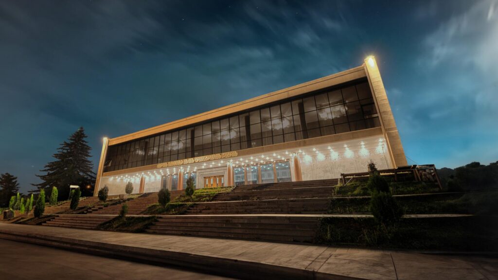Dramatic Theatre